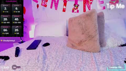 -- -- online show from February 2025 06:09:02 PM