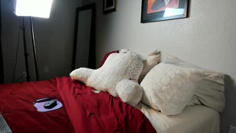 Yaya online show from February 2025 05:48:02 AM