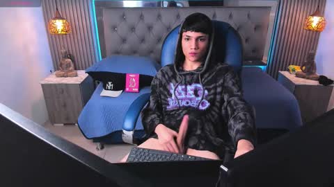 Sam online show from February 2026 12:34:01 PM