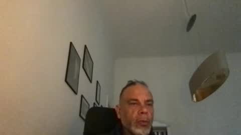 Snapshot of samcool67 chatting on April 2026 08:35:02 AM Sam online show from April 2026 08:35:02 AM