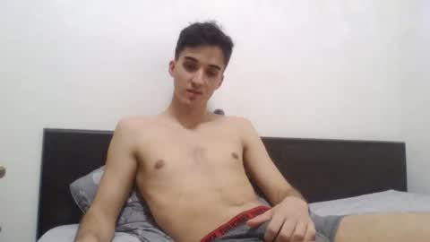 multitooman online show from November 2025 10:35:01 PM