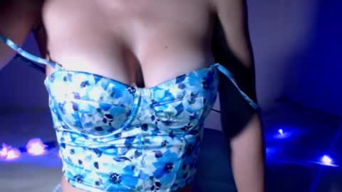 Snapshot of samdemia chatting on October 2025 02:21:02 AM Sam Demia online show from October 2025 02:21:02 AM