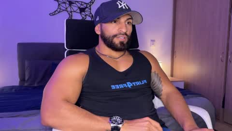 Sam Dornan online show from February 2025 09:33:01 PM