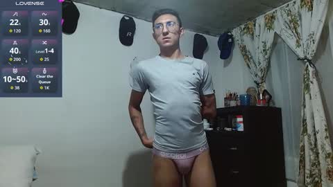 Snapshot of samfox_ chatting on February 2026 11:07:01 AM SAM online show from February 2026 11:07:01 AM