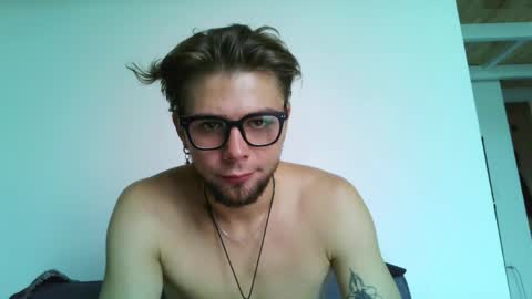 Fansly -       Top4fans   online show from April 2026 05:01:02 AM