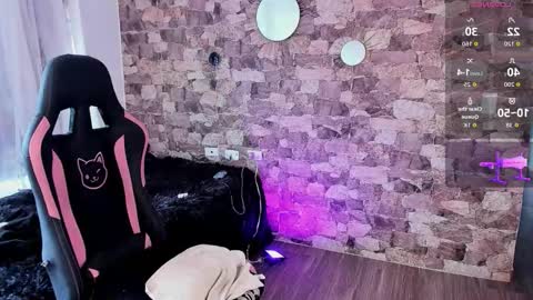 samiacooper25 online show from February 2026 09:11:02 PM