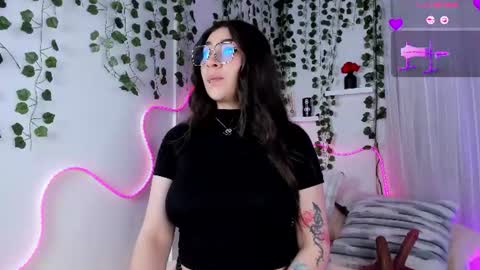 samii evans  online show from July 2026 06:17:01 AM