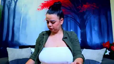     online show from November 2025 10:09:01 PM