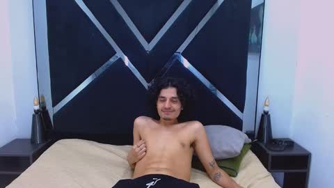 samisaturno online show from February 2026 10:52:02 PM