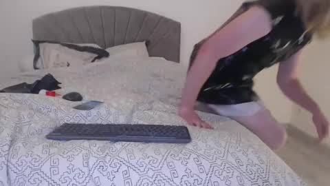 samlove online show from March 2026 07:54:01 PM