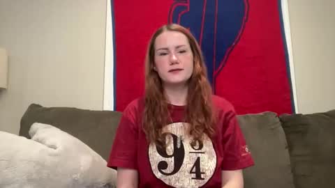 Snapshot of sammieplays chatting on April 2026 07:31:02 PM Playful Sammie online show from April 2026 07:31:02 PM