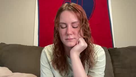 Snapshot of sammieplays chatting on April 2026 07:42:02 PM Playful Sammie online show from April 2026 07:42:02 PM