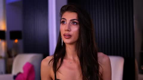 Sammi online show from June 2026 05:01:02 AM