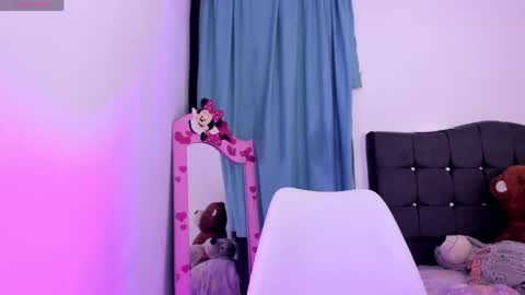 Samantha online show from May 2026 03:59:02 AM