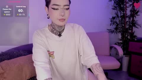 Snapshot of sammy_f_uck chatting on October 2025 01:41:02 AM Samantha online show from October 2025 01:41:02 AM