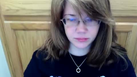 Sam online show from September 2025 03:35:02 PM