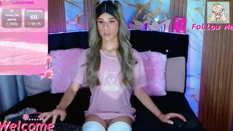 sammylittle_ online show from October 2025 06:17:01 PM