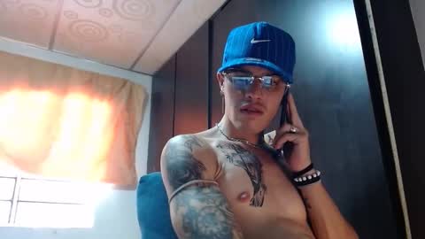 Snapshot of sammytop22 chatting on April 2026 01:30:01 PM sammy model independiente online show from April 2026 01:30:01 PM