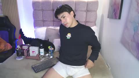Snapshot of samu_foxxx chatting on May 2026 08:04:02 PM SAMU online show from May 2026 08:04:02 PM