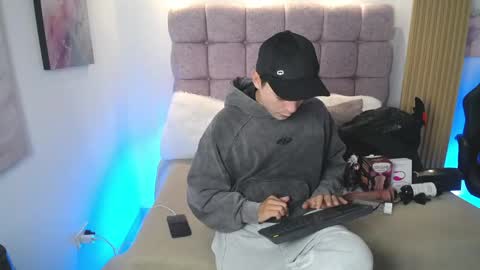 Snapshot of samu_foxxx chatting on May 2026 08:36:01 PM SAMU online show from May 2026 08:36:01 PM