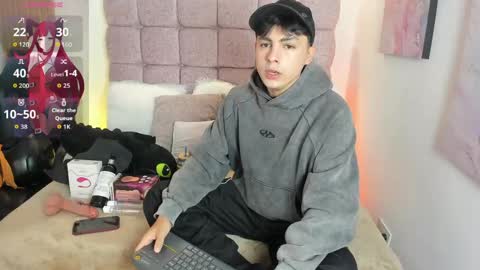 Snapshot of samu_foxxx chatting on June 2026 08:14:02 PM SAMU online show from June 2026 08:14:02 PM