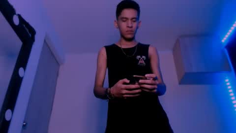   online show from February 2025 09:53:02 AM