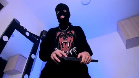   online show from September 2025 10:16:01 AM