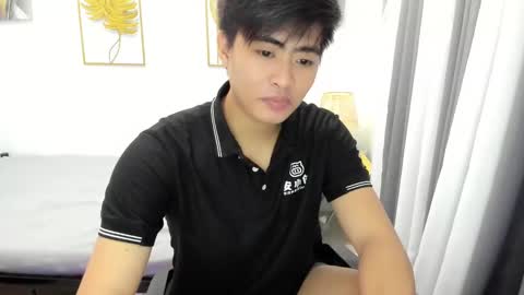 Sam online show from March 2025 10:02:02 PM