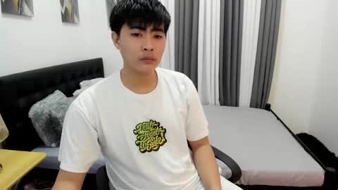 Sam online show from October 2025 07:55:01 PM