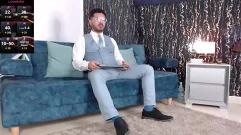  Samuel Coopper  online show from November 2025 03:34:01 PM