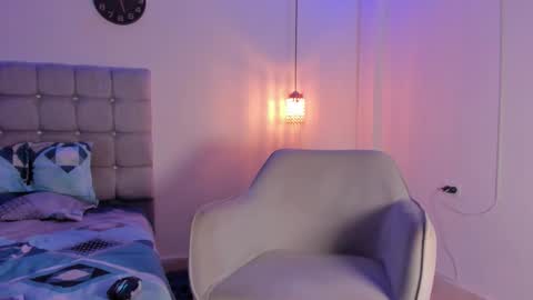 samxx_muscle online show from September 2025 03:12:01 PM