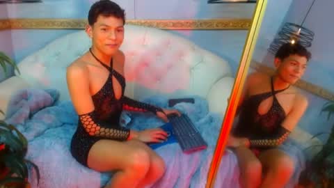Snapshot of samy_millers chatting on May 2026 09:56:02 PM SAM online show from May 2026 09:56:02 PM