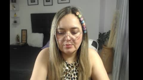 samy_vsn online show from September 2025 09:47:02 PM