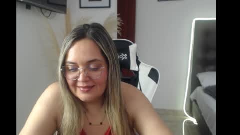 samy_vsn online show from September 2025 06:46:01 PM