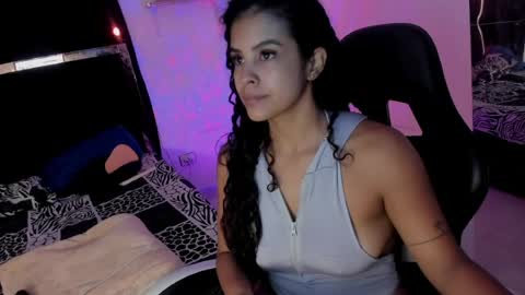 SamyHolbrook online show from April 2026 01:12:02 PM