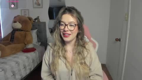 Snapshot of samysweet_8 chatting on May 2026 02:03:01 PM Samanta online show from May 2026 02:03:01 PM