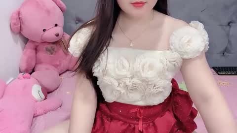 sanami_sian_ online show from September 2025 01:46:01 PM