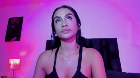 Snapshot of sander_mila chatting on February 2025 12:35:01 AM MilaSander online show from February 2025 12:35:01 AM