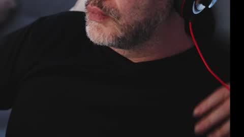 Sanders online show from February 2025 02:53:01 AM