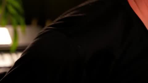 Sanders online show from September 2025 11:53:02 PM