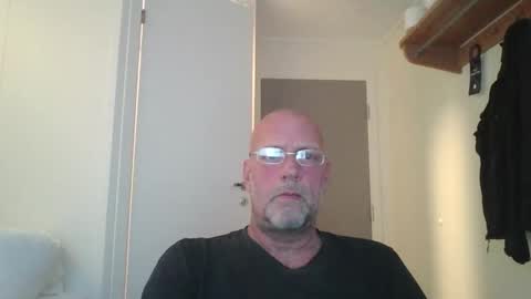 sandnesrune523 online show from October 2025 11:11:01 AM