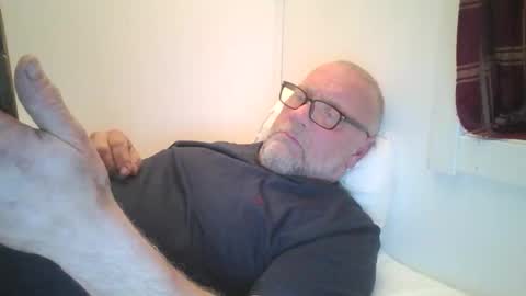 Snapshot of sandnesrune523 chatting on February 2026 04:57:01 PM sandnesrune523 online show from February 2026 04:57:01 PM