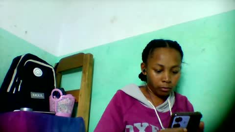 sandra1253099 online show from July 2026 06:45:02 PM