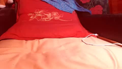 Sandra online show from November 2025 07:05:02 PM