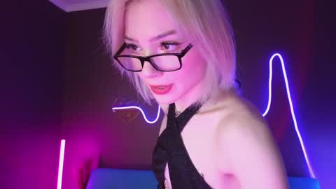 Snapshot of sandraboyl chatting on February 2025 04:14:02 AM Sandy online show from February 2025 04:14:02 AM