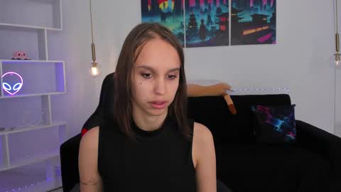 Snapshot of sandrazoe chatting on September 2025 04:14:01 AM San online show from September 2025 04:14:01 AM