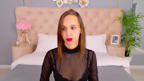 Snapshot of sandrazoe chatting on October 2025 03:27:01 AM San online show from October 2025 03:27:01 AM