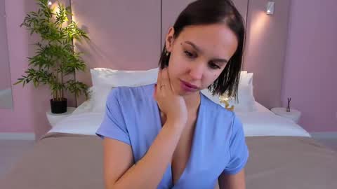 Snapshot of sandrazoe chatting on November 2025 03:27:01 AM San online show from November 2025 03:27:01 AM