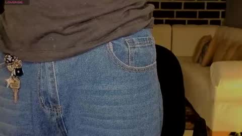 sandro_vitali online show from April 2026 11:31:01 PM