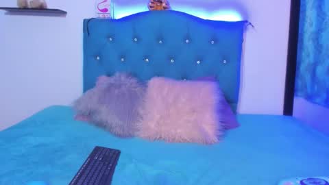 Snapshot of sandy_ass_69 chatting on November 2025 10:53:02 PM Sandy ass 69 online show from November 2025 10:53:02 PM